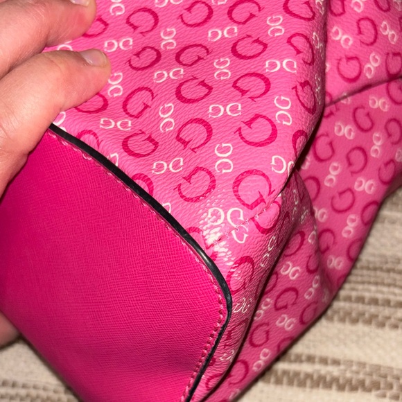 Guess Pink Patterned Satchel - Picture 8 of 11